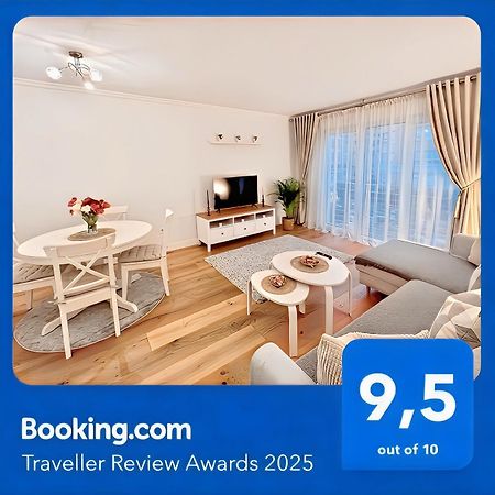 Apartamentos Prestige Suites Malaga III Zewnętrze zdjęcie