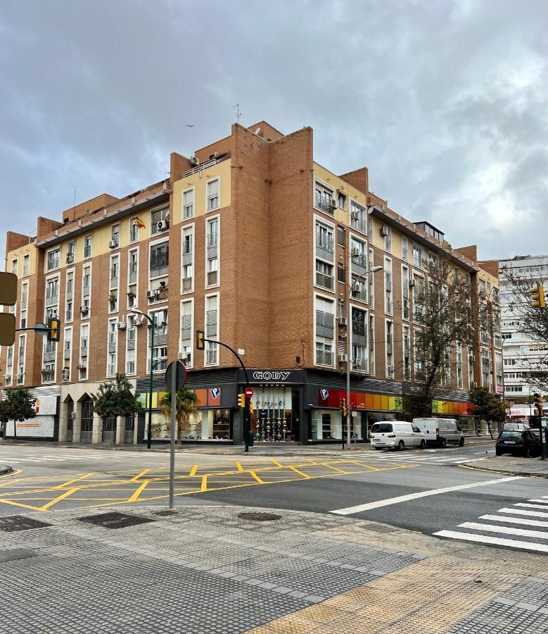 Apartamentos Prestige Suites Malaga III Zewnętrze zdjęcie