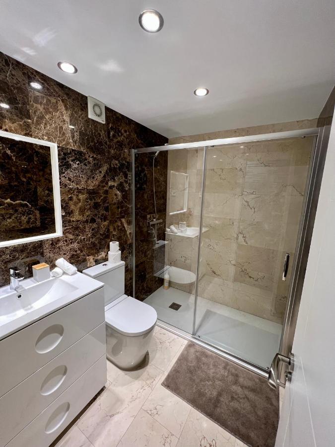 Apartamentos Prestige Suites Malaga III Zewnętrze zdjęcie